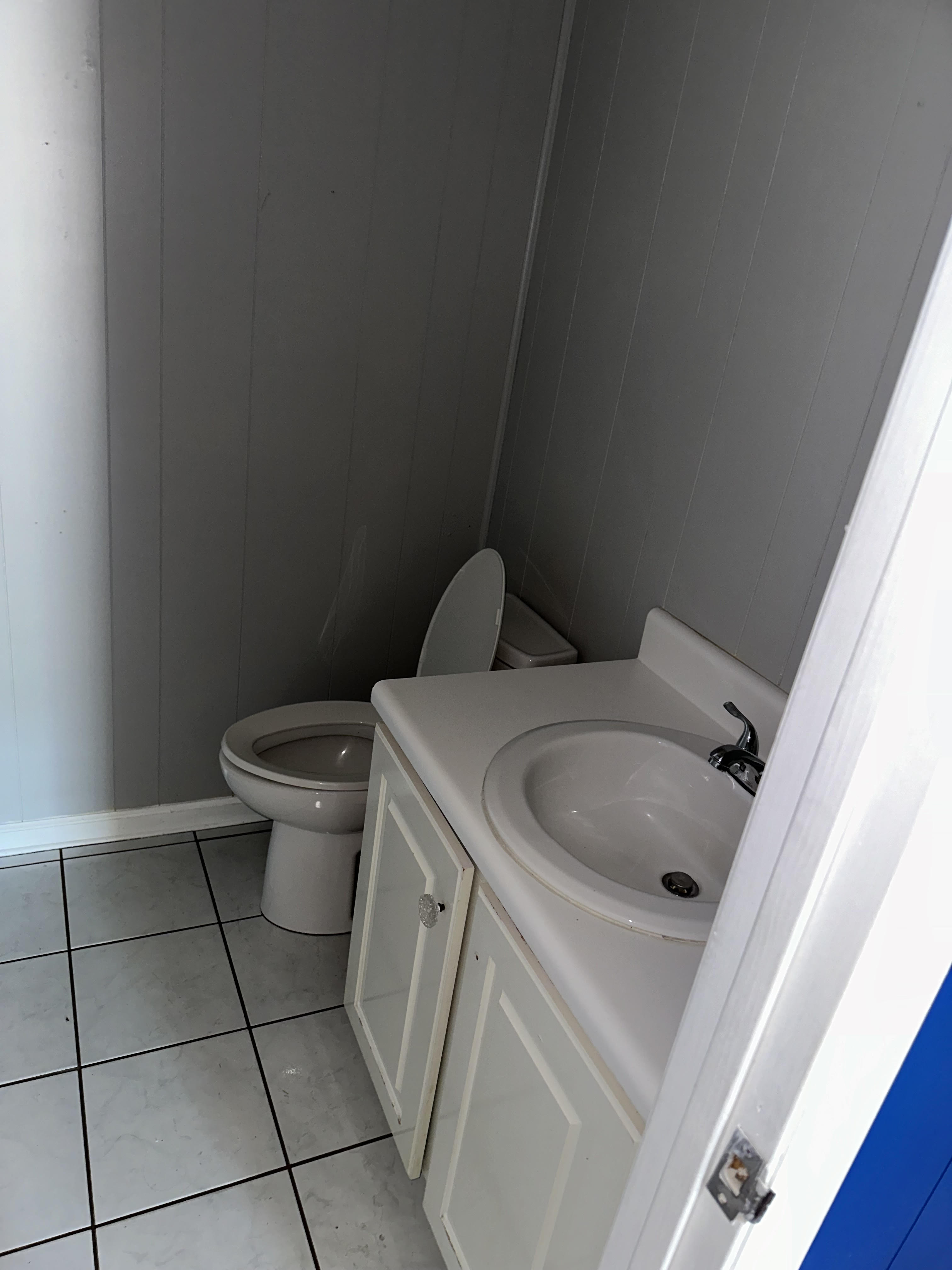 800 SF of Office Space Available in Rincon, GA 31326; 121 W 8th St., Rincon, GA 31326